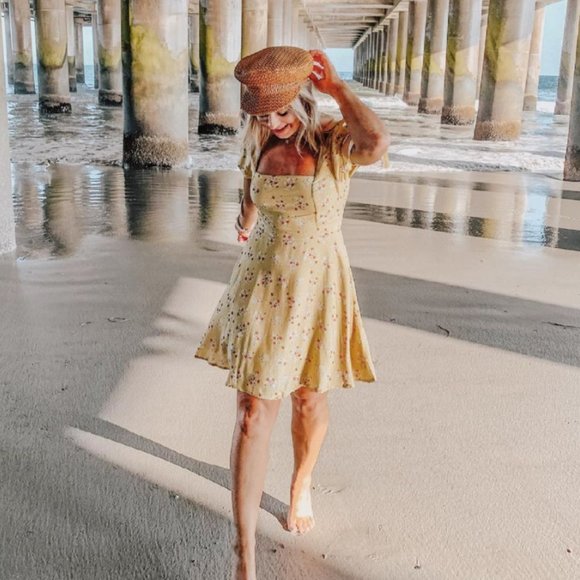 Lulus Dresses & Skirts - Lulu's Yellow Floral Square Neck Mini Dress